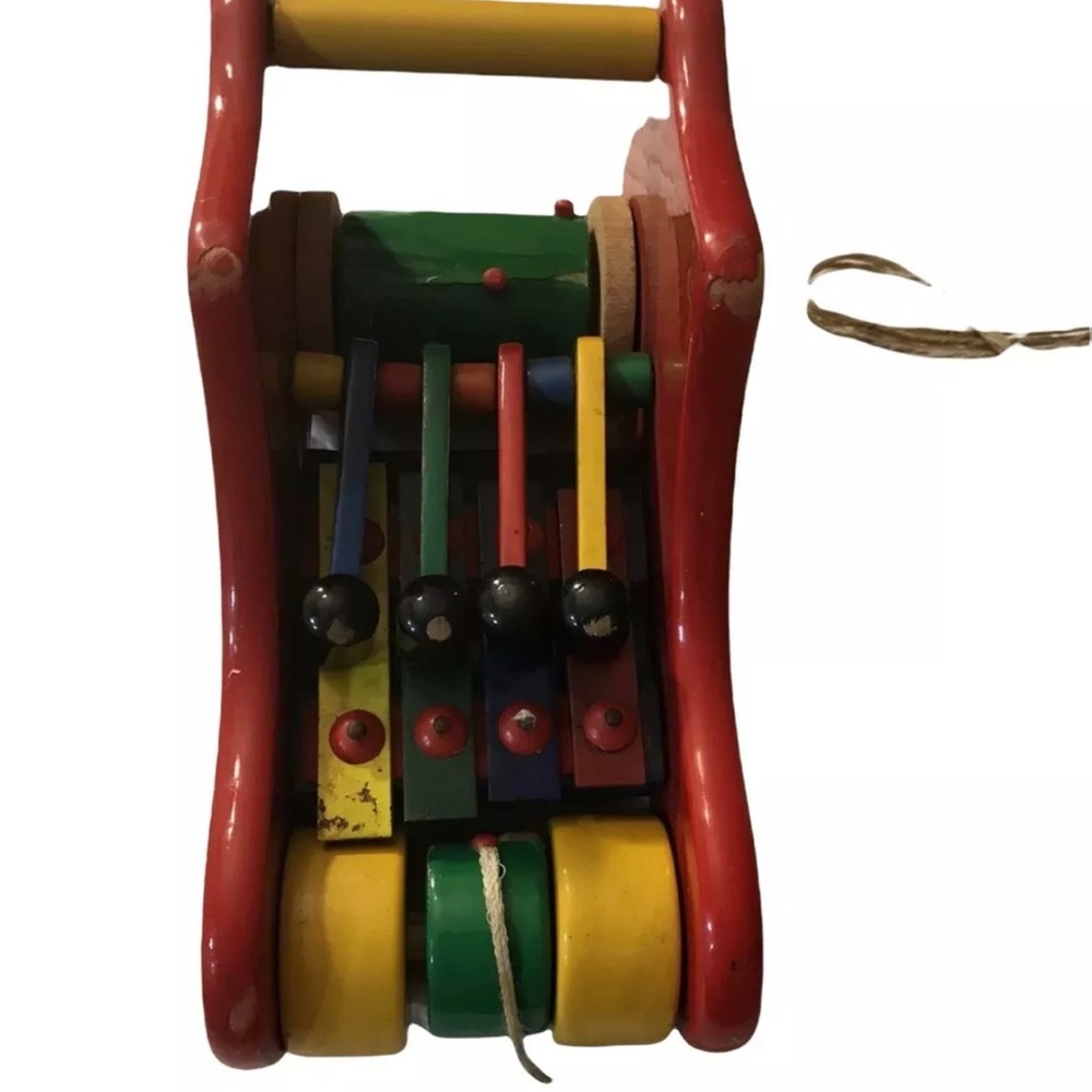 Rare Vintage 80'S KOUVALIAS Shoe Pull Along Musical Wooden Toy Greek Greece O